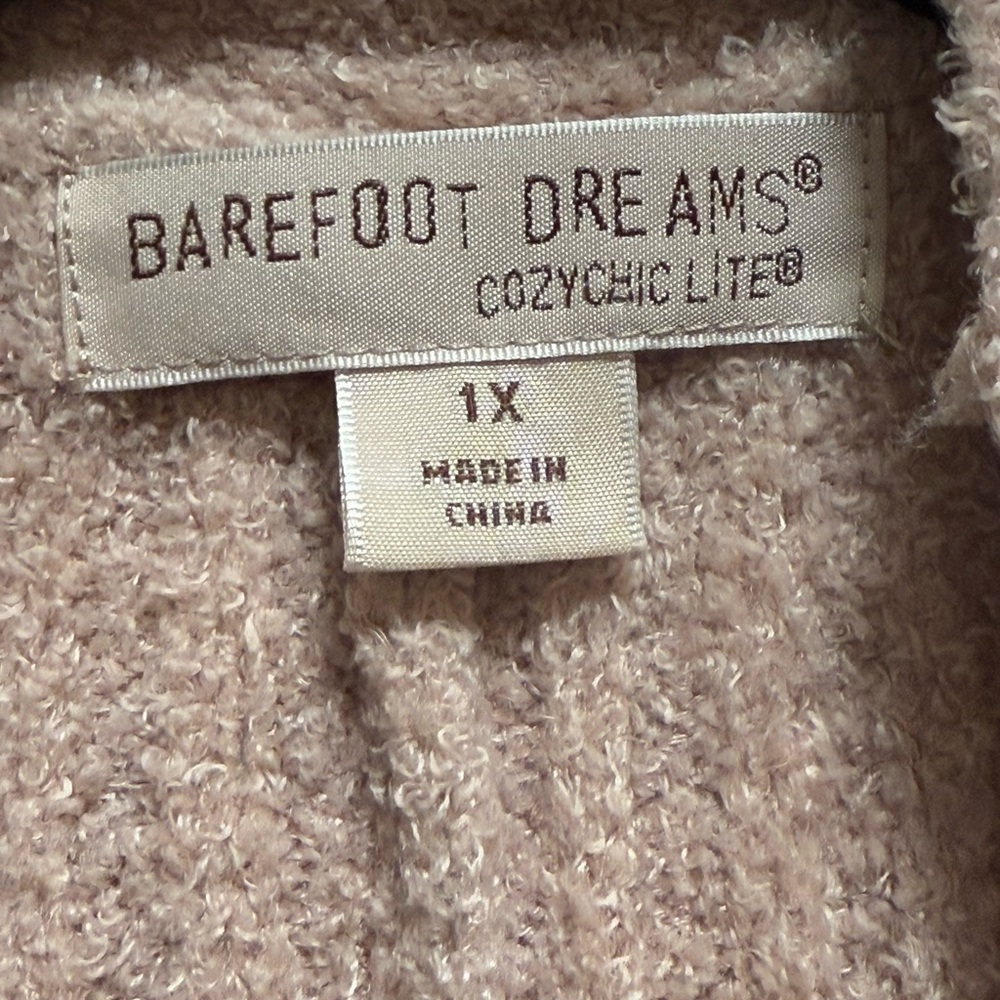 Barefoot Dreams Soft Pink Cardigan size 1X - Picture 2 of 6